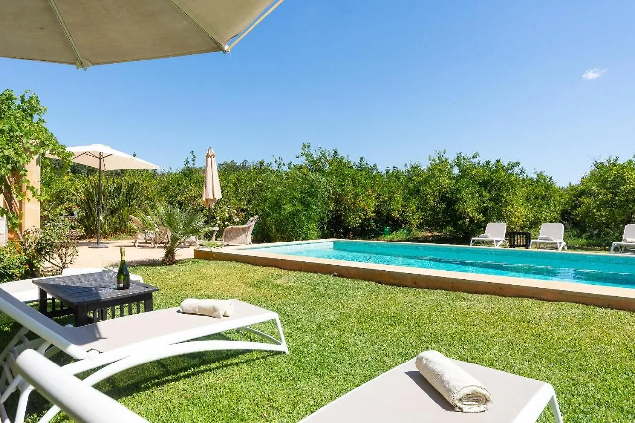 Villa Finca Son Fornes Búger İspanya